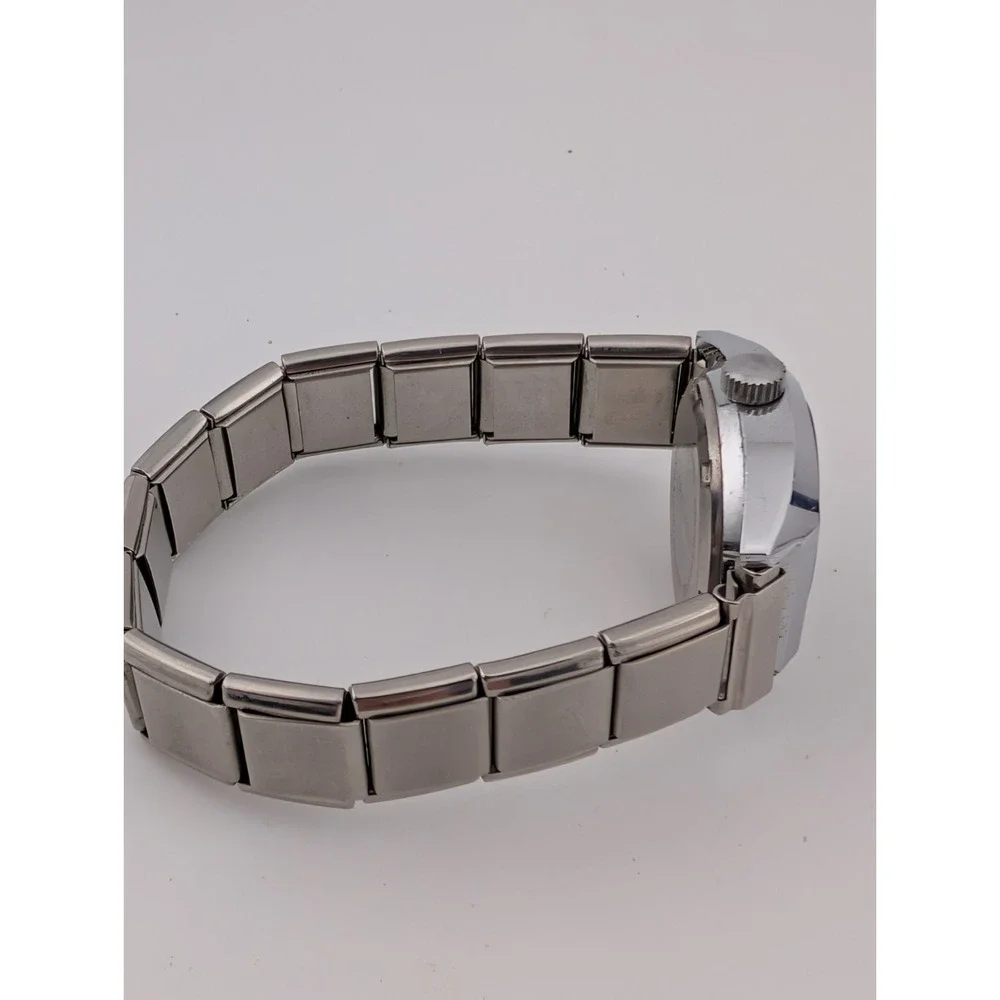Vintage Criterion Swiss Watch Women 26mm‎ Case Silver Stretch Band- New Battery
